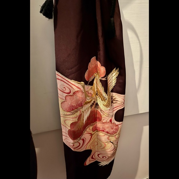 Vintage Silk Japanese Kimono (Size Large- XLarge) - Picture 2 of 6